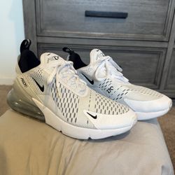 Nike Air Max 270 