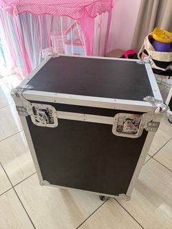 Heavy Duty Flight / Road Case with Wheels – Foam Interior – $200