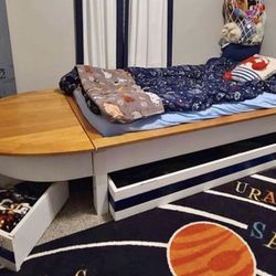Super Cute Boat Bed /Fits Twin Sized Mattress