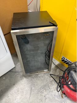 Danby wine cooler