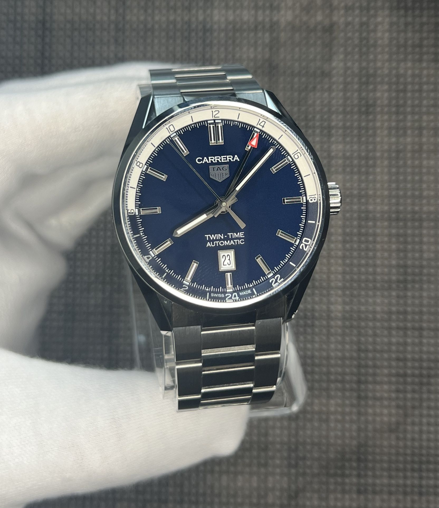 Tag Heuer Carrera