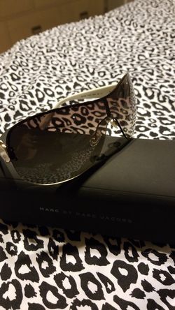 Sun glass. Marc Jacobs