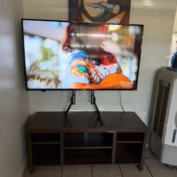 Tv 50” Con Mueble Incluido 