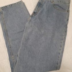 Levi's  Comfort Fit 560 Men's Jean's Size 38x36 