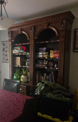 Gorgeous bookcase/ shelf