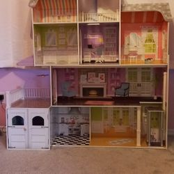 KidKraft 5' Tall Dollhouse