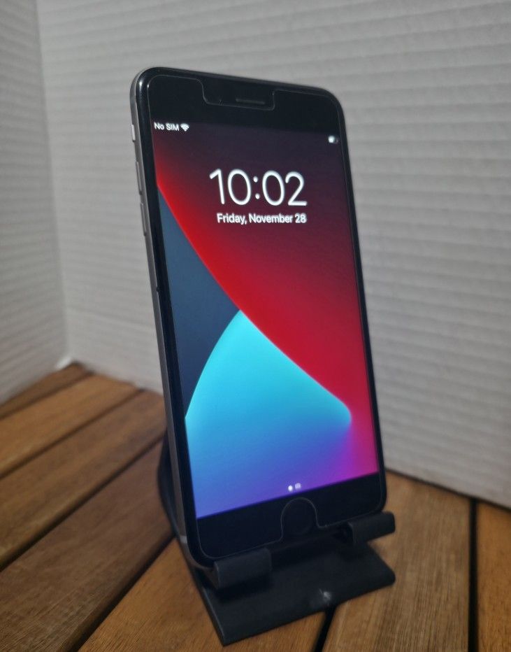 Apple iPhone 6s Plus Silver 16Gb Unlocked For Any Carrier Battery life: 100%