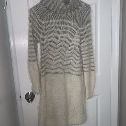 Winter Dress Neck High Fleece Style Soft Size Small 
