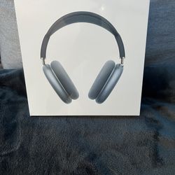 AirPods Max (Baby blue) -New