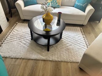 Throw rug