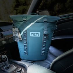 YETI M20 Backpack Cooler - New 