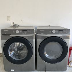Samsung Washer & Dryer with Accessories 