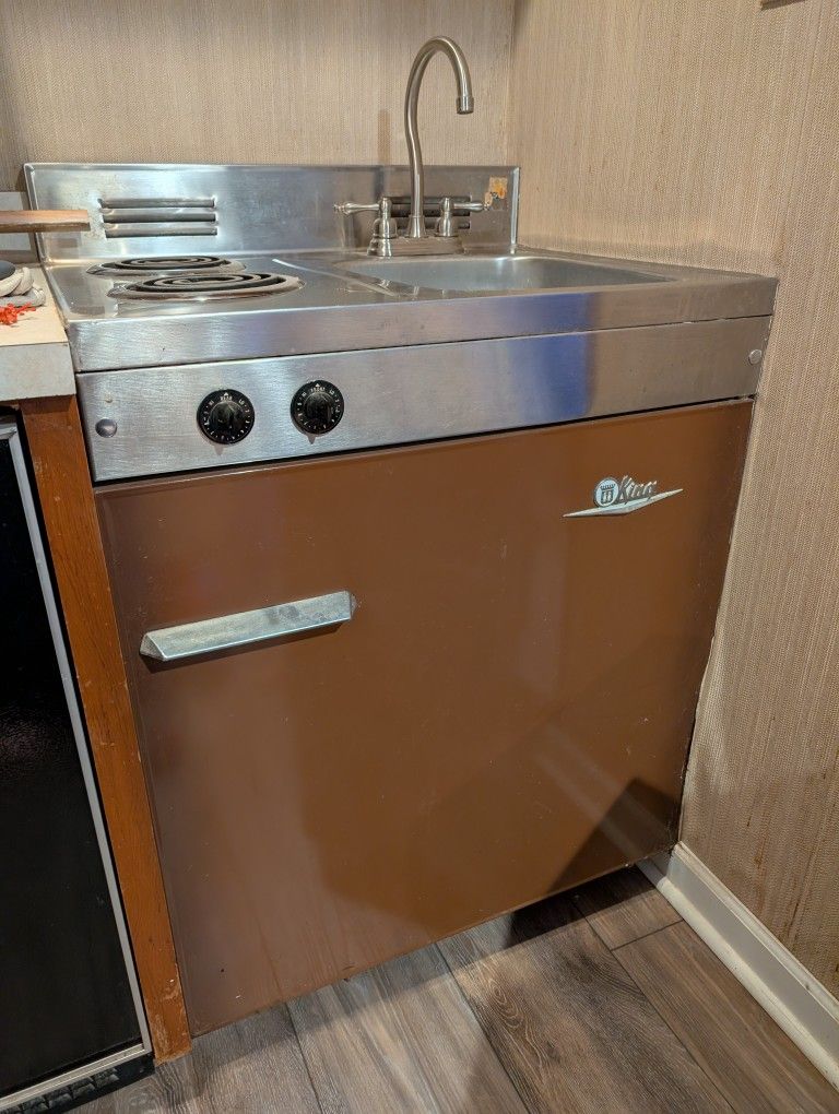 Vintage King Kitchenette 1969 - Sink + Refrigerator Stove, Tiny House, Cabin, RV