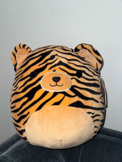 Squishmallow Jumbo Tina Tiger Plush 16" Stuffed Animal Jungle Collectible