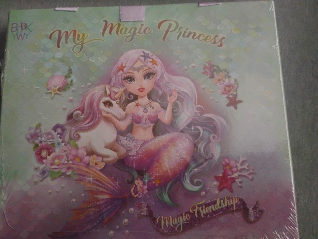 Girls Charm Bracelet 