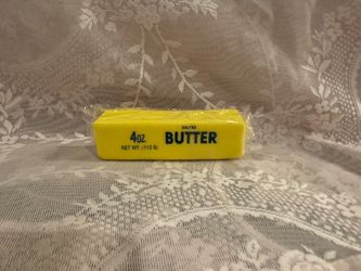 Medium Yellow Butter Squishy