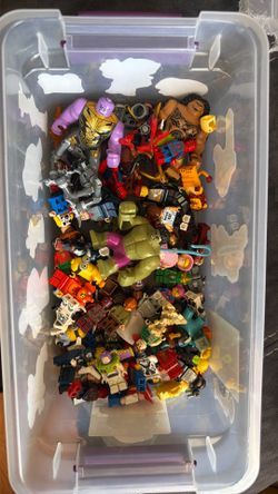 Lego minifigures