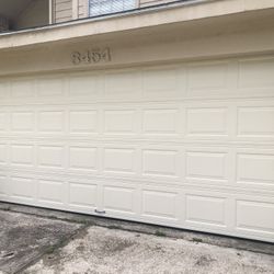 Garage door 