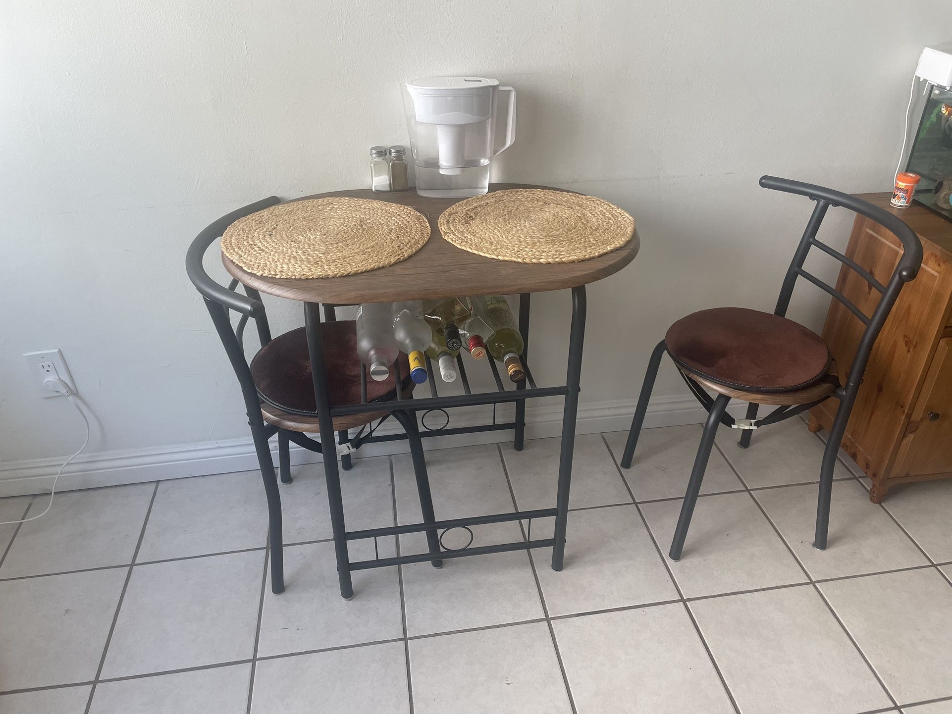 Dining Table Set for tight spaces