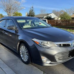 Toyota Avalon Hybrid