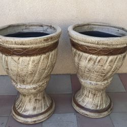 New Flower Pots Made Out Of Clay 