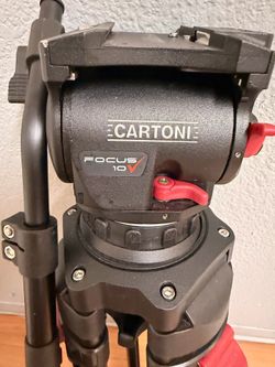 Cartoni Focus 10 Professional Video Tripod System – Used