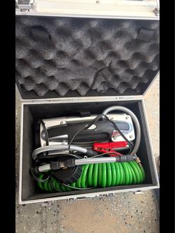 slime pro series super duty air compressor with LED light 12volt in like new shape
