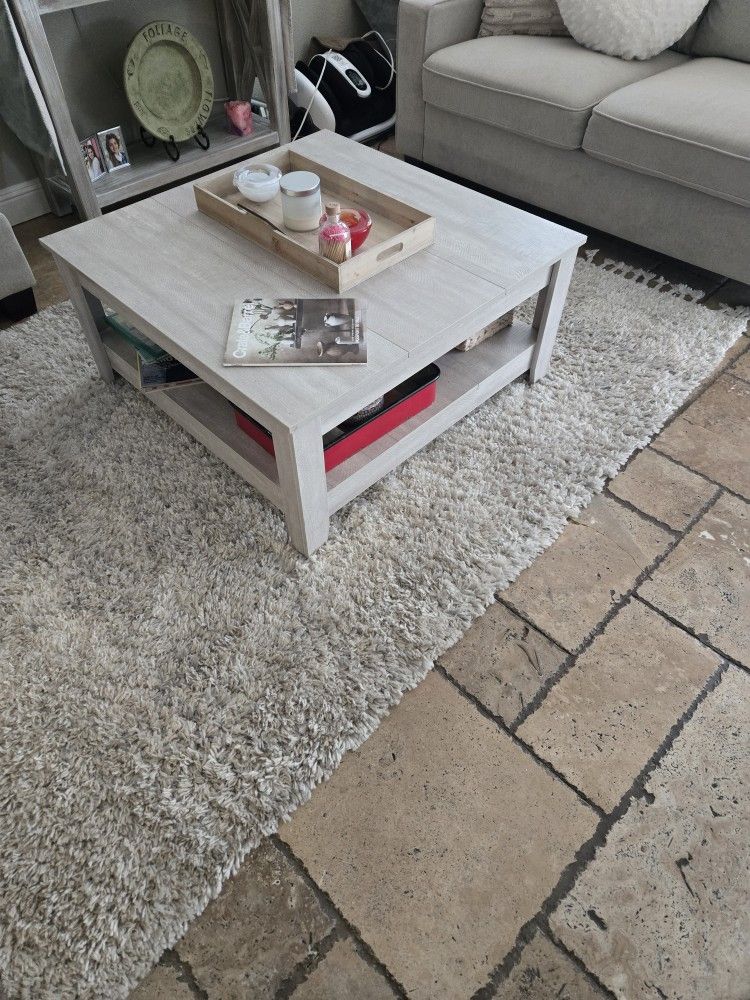 Brand new Coffee Table