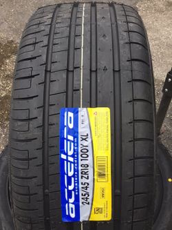 Accelera 245/45/18