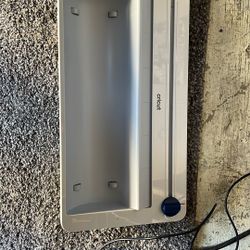 Cricut Portable Trimmer/Feeder