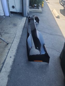 21/22/23/24 BMW 530i Front Bumper