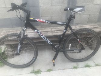 Giant Mountain Bike