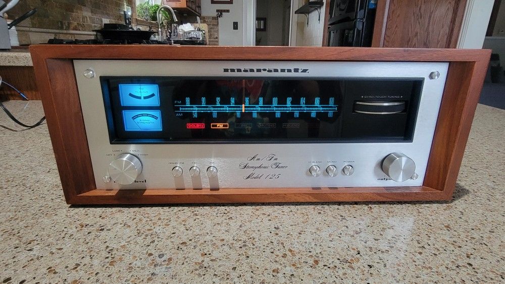 Marantz Tuner Model 125