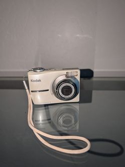 Kodak EasyShare C613 Compact Digital Camera