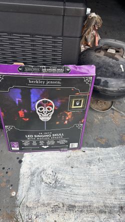 Halloween stand
