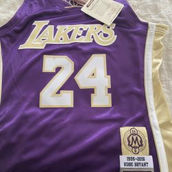 Kobe Jersey (authentic)