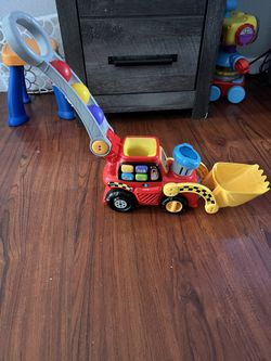 VTech Pop A Balls - Push and pop Bulldozer 