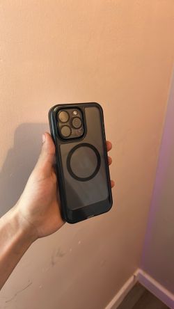 iPhone 15 pro max 1TB (UNLOCKED )