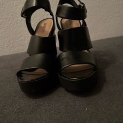 4 Inch Black Heels Size 7