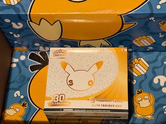 Pokémon 30th Celebration Pokemon Center Elite Trainer Box