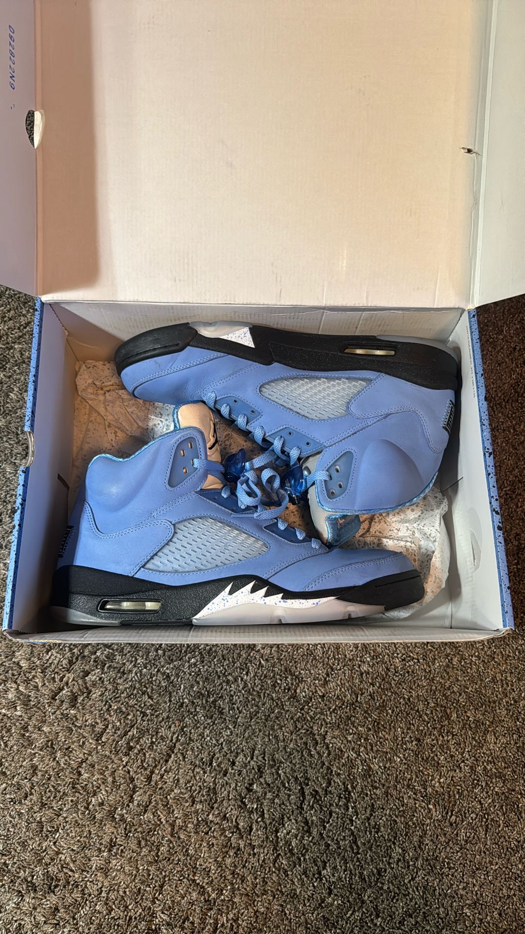 Jordan 5 Retro University Blue
