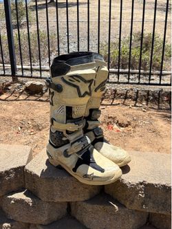 Alpinestars tech 10 boots