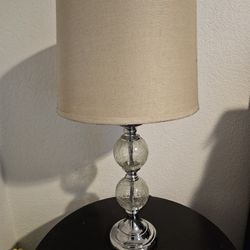CRACKED GLASS TABLE LAMP 