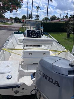 2003 Carolina sea chaser