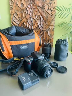 Nikon D60 Set with lens and bag