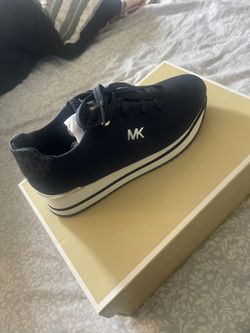 Tenis Michael Korse