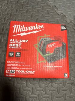 Milwaukee M12 green laser cross line with plumb point new