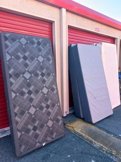 King Mattress and Box Spring Set
