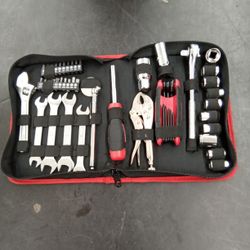 Hyper Tough Tool Set