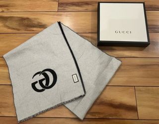 REAL AUTHENTIC  GUCCI WOOL TWO TONE SCARF - L’AVEUGLE PAR AMOUR